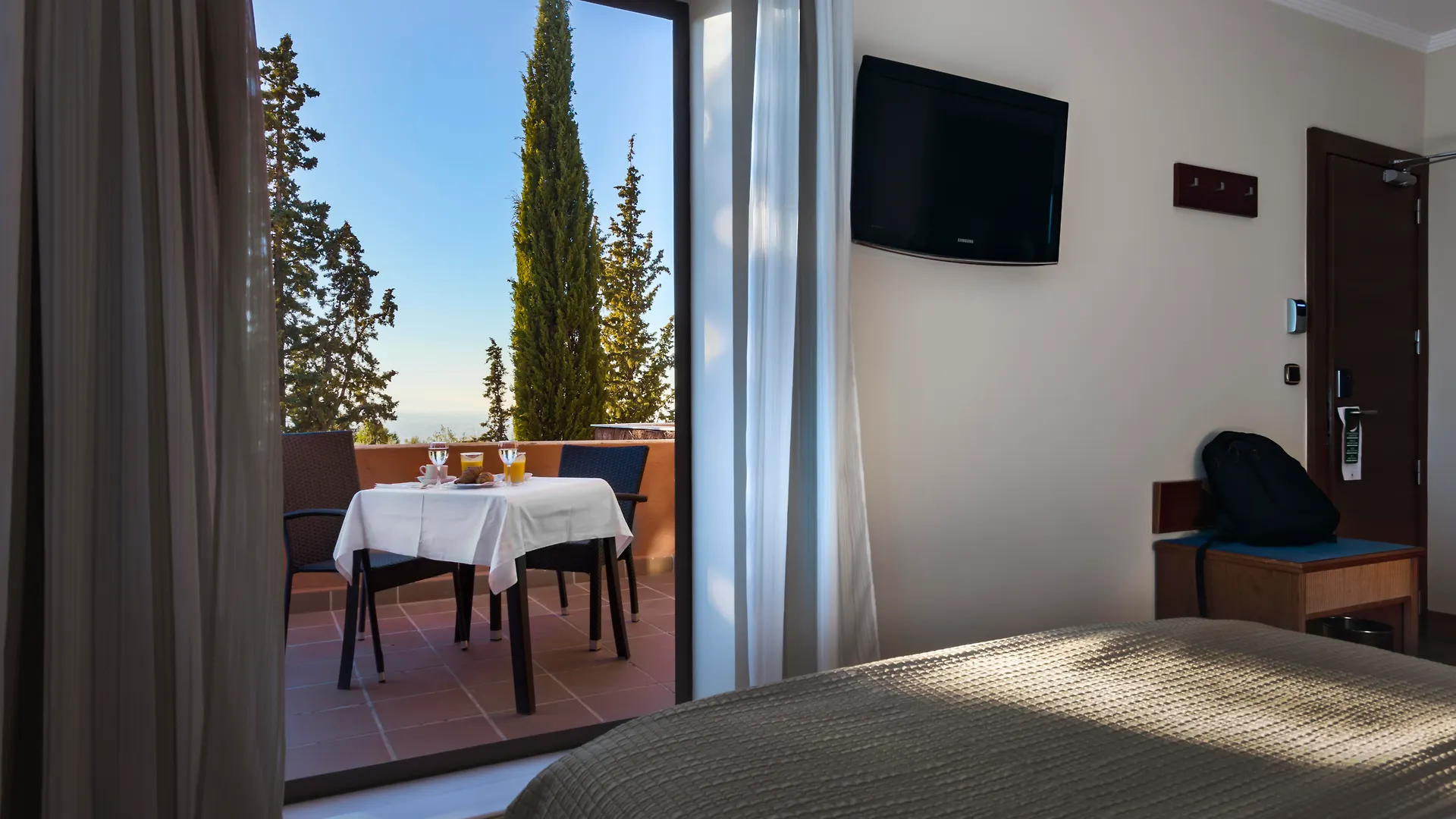 Porcel Alixares Hotel Granada