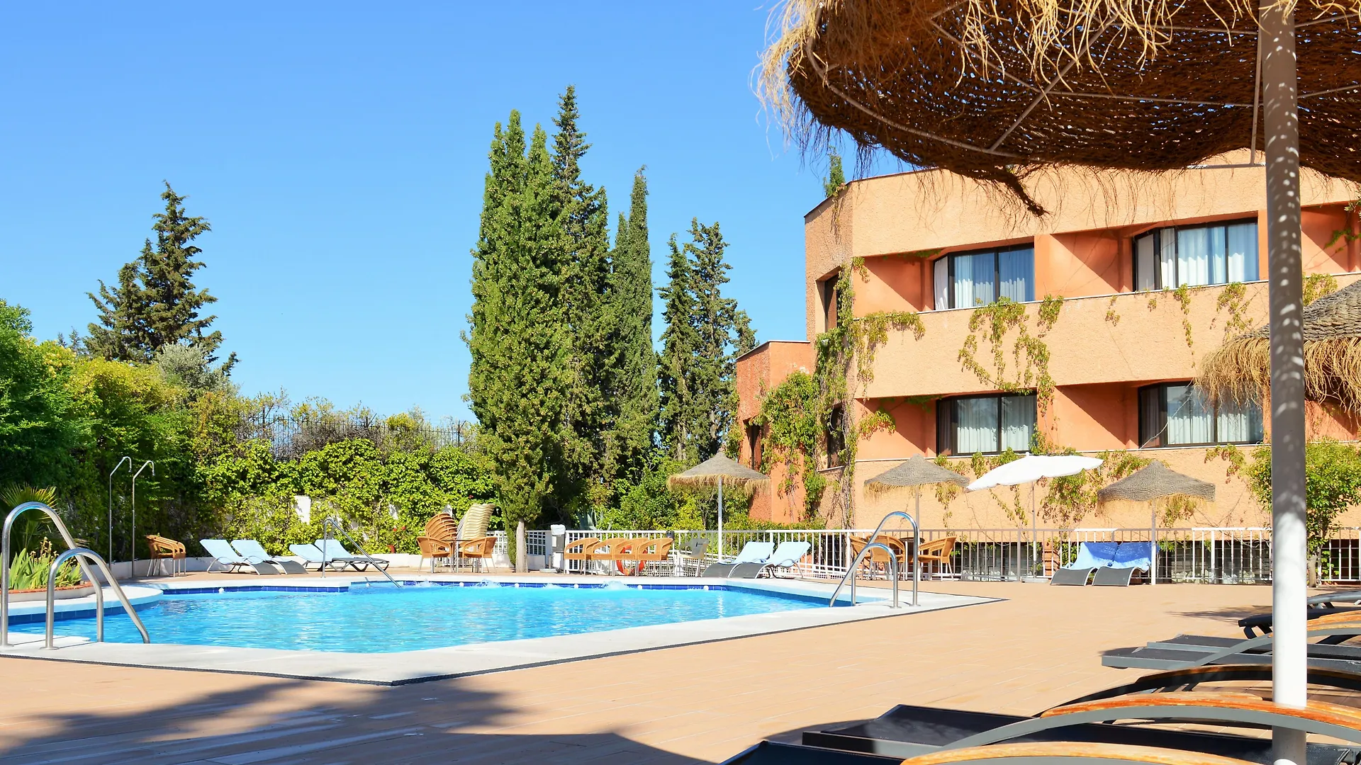 Porcel Alixares Hotel Granada