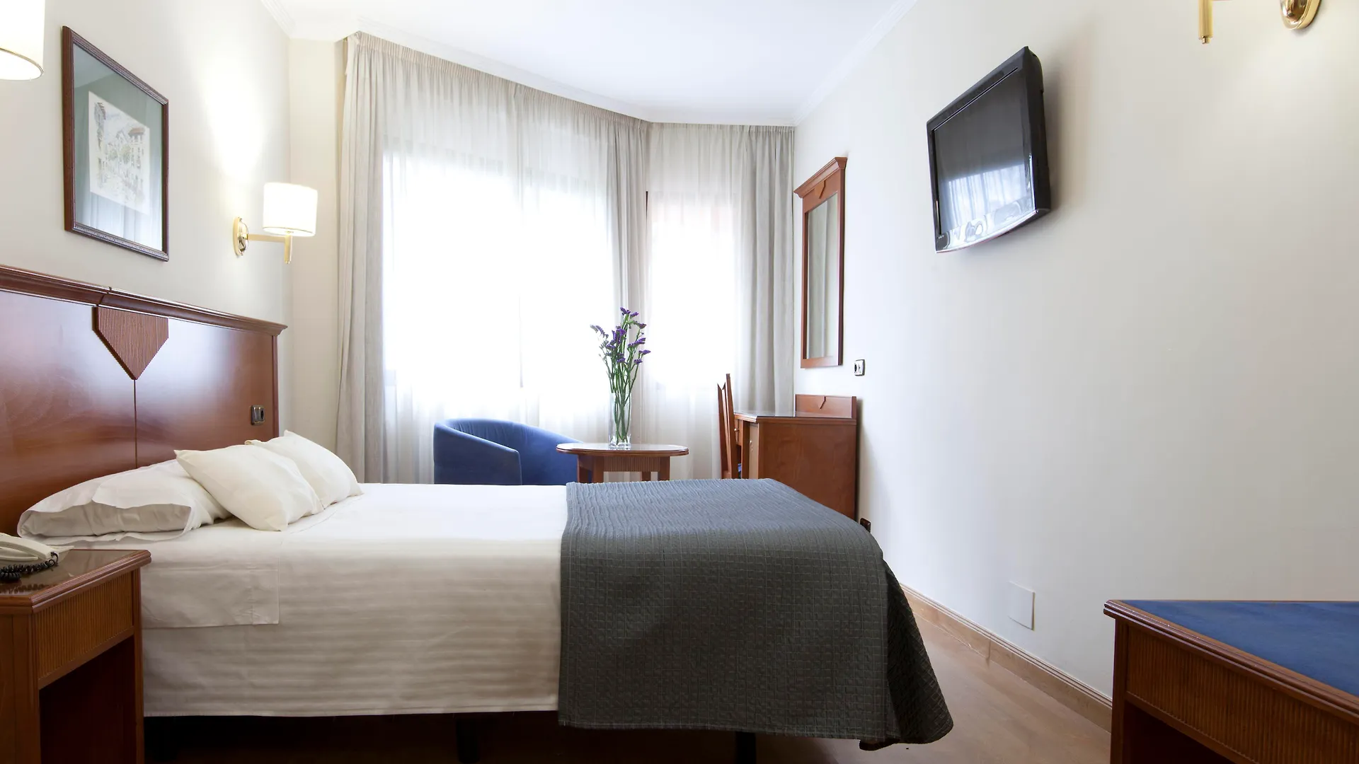 Porcel Alixares Hotel Granada 4*,  Spain