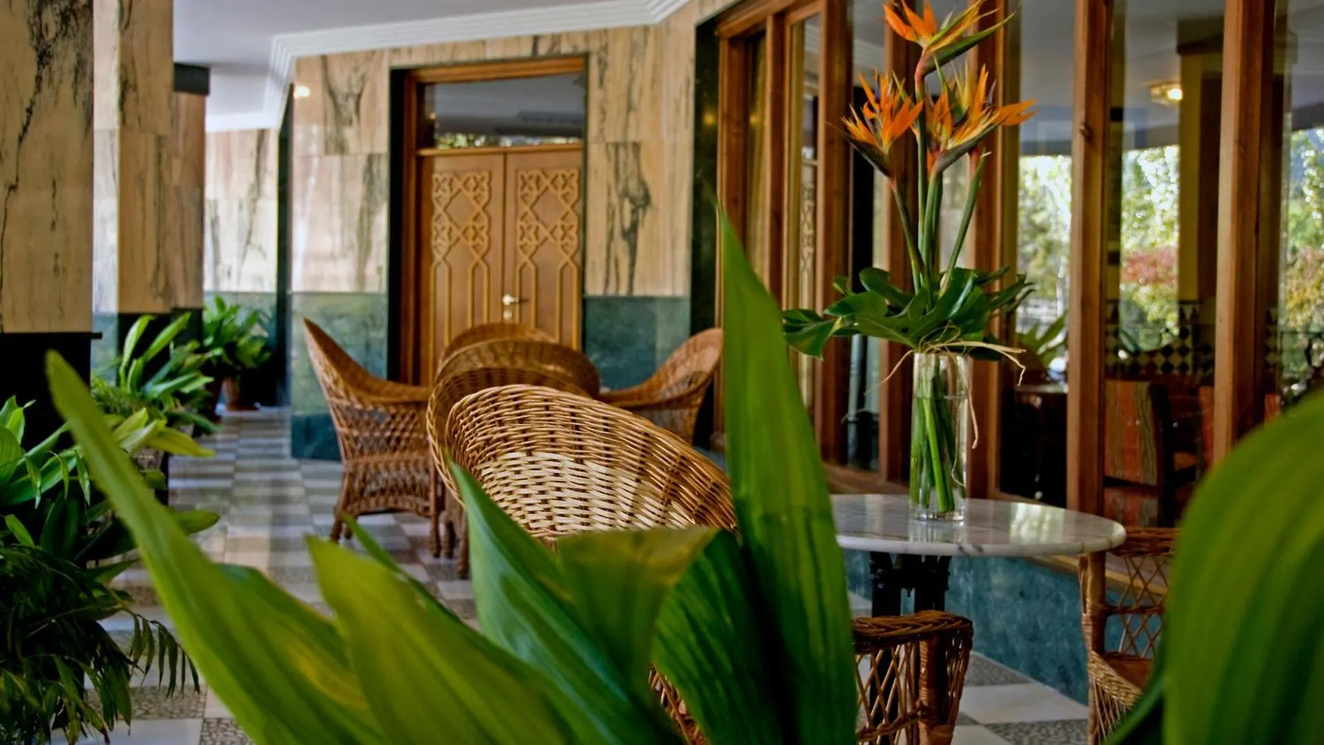 Porcel Alixares Hotel Granada