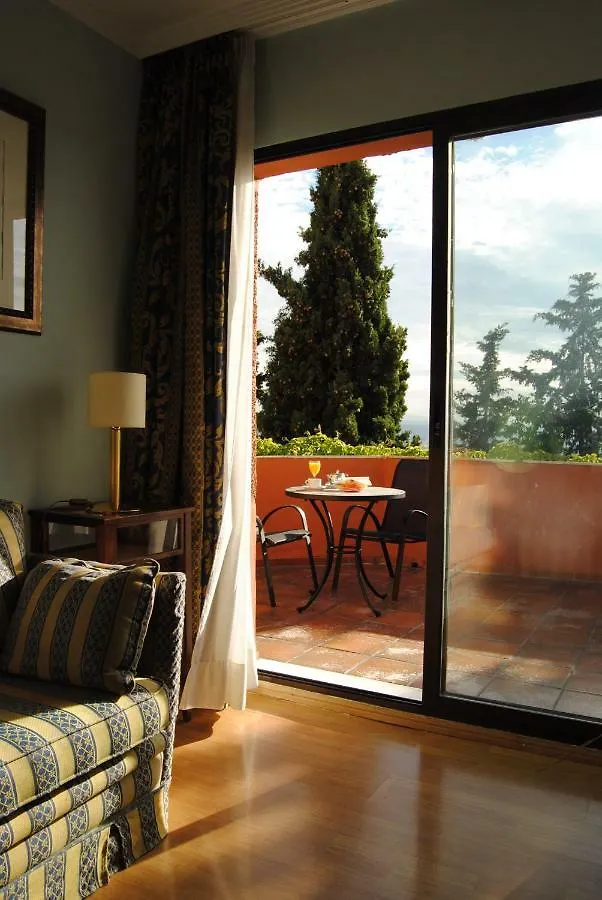 Porcel Alixares Hotel Granada 4*,